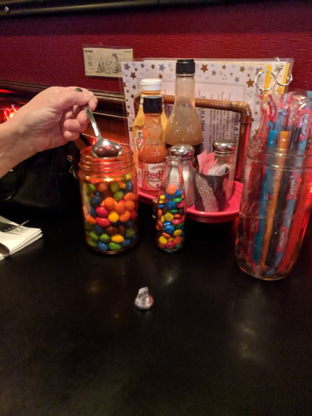 Someone Elses Bar | restaurant | 3841 Willow Ave #1850, Castle Shannon, PA 15234, USA | 4123434332 OR +1 412-343-4332