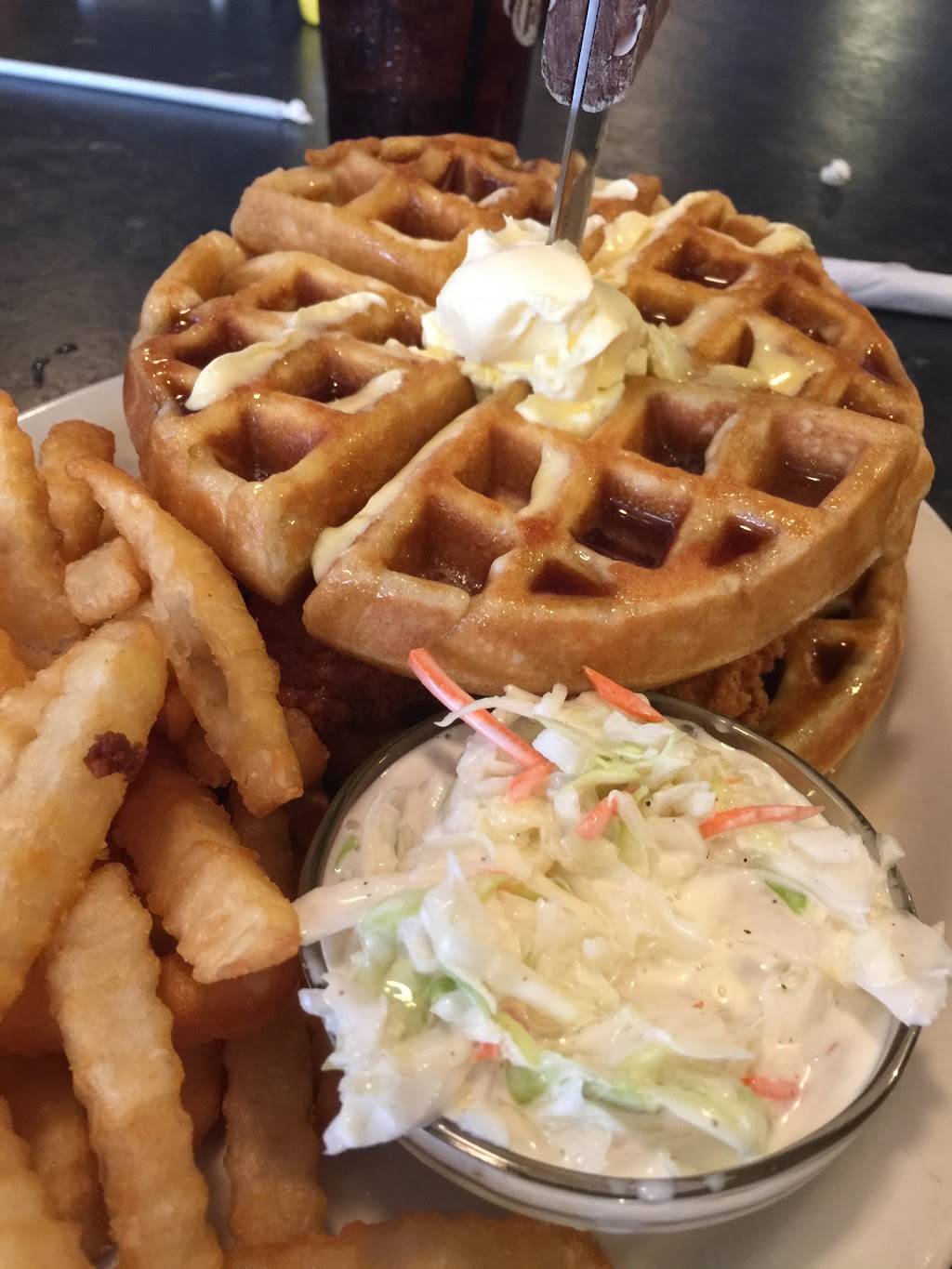 Tommy Dz | restaurant | 455 Madison Square Dr, Madisonville, KY 42431, USA | 2704522742 OR +1 270-452-2742