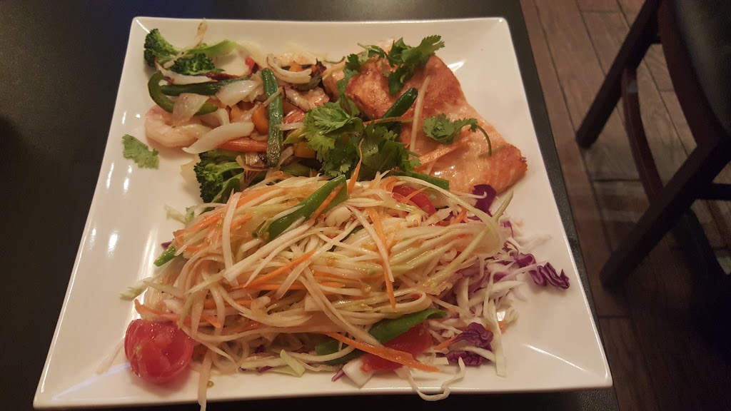 Purns Thai Kitchen | restaurant | 304 U.S. Rte 66, Waynesville, MO 65583, USA | 5737749996 OR +1 573-774-9996