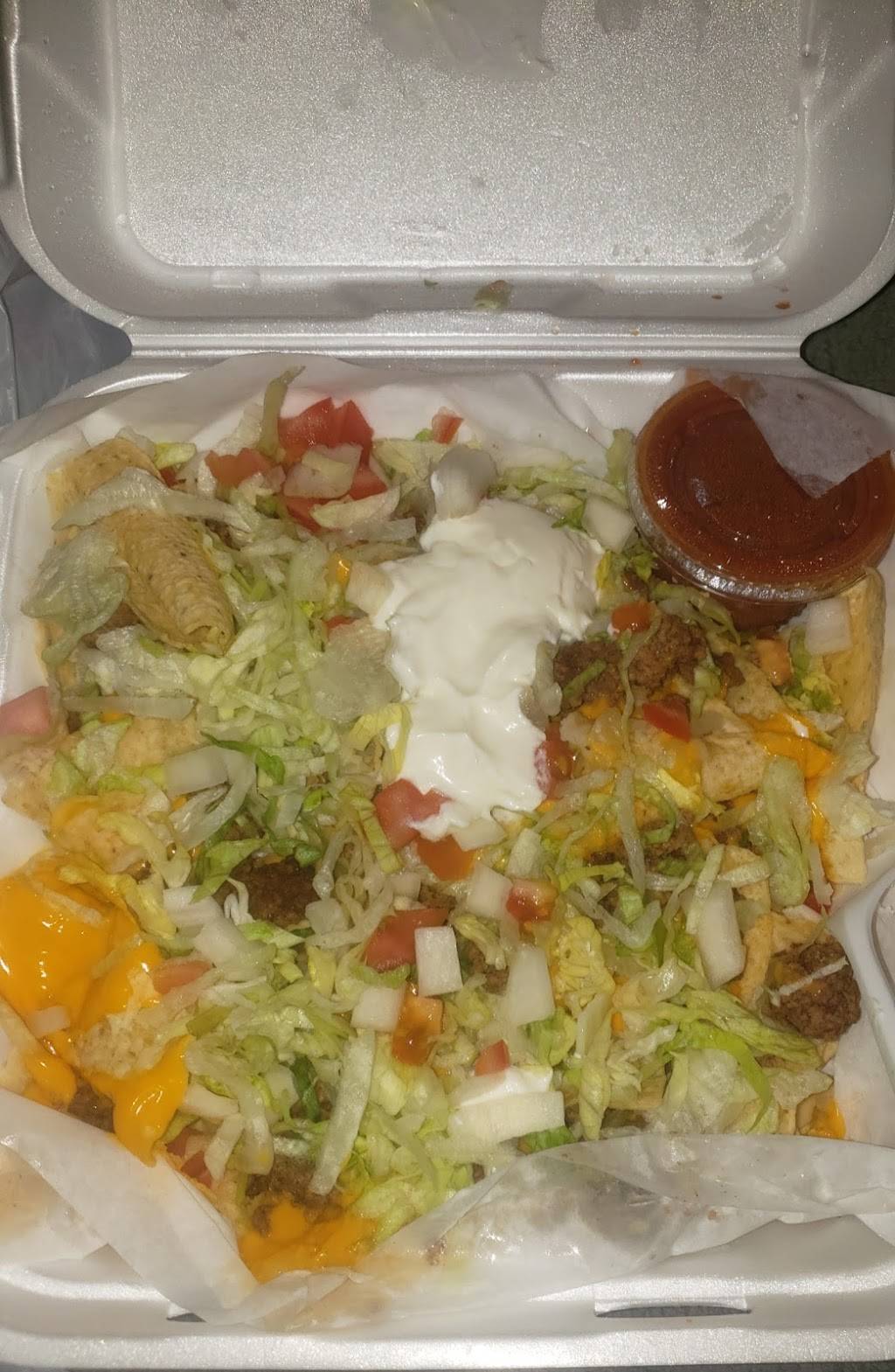 Goodfellas | restaurant | 4218 Bond Ave, East St Louis, IL 62207, USA | 6186469901 OR +1 618-646-9901