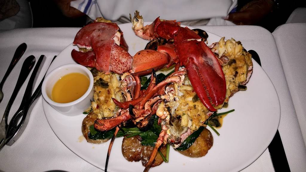 Blu Pointe | restaurant | 120 Front St, Newburgh, NY 12550, USA | 8455680100 OR +1 845-568-0100