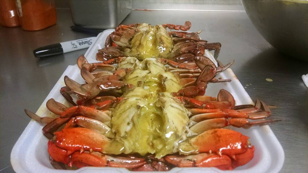 Shucks Seafood | restaurant | 306 N Hickory St, Jesup, GA 31545, USA | 9123852129 OR +1 912-385-2129