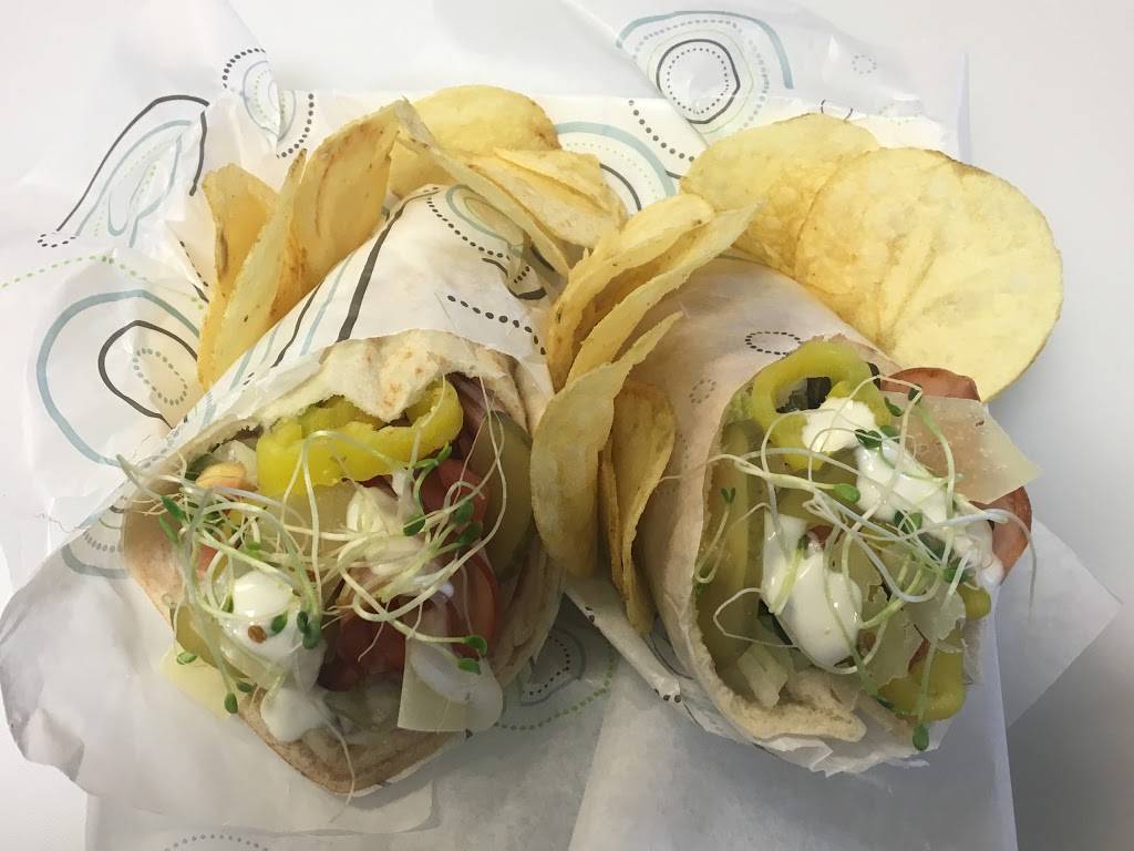 Hot Pita | restaurant | 136 Franklin St, Clarksville, TN 37040, USA | 9318025100 OR +1 931-802-5100