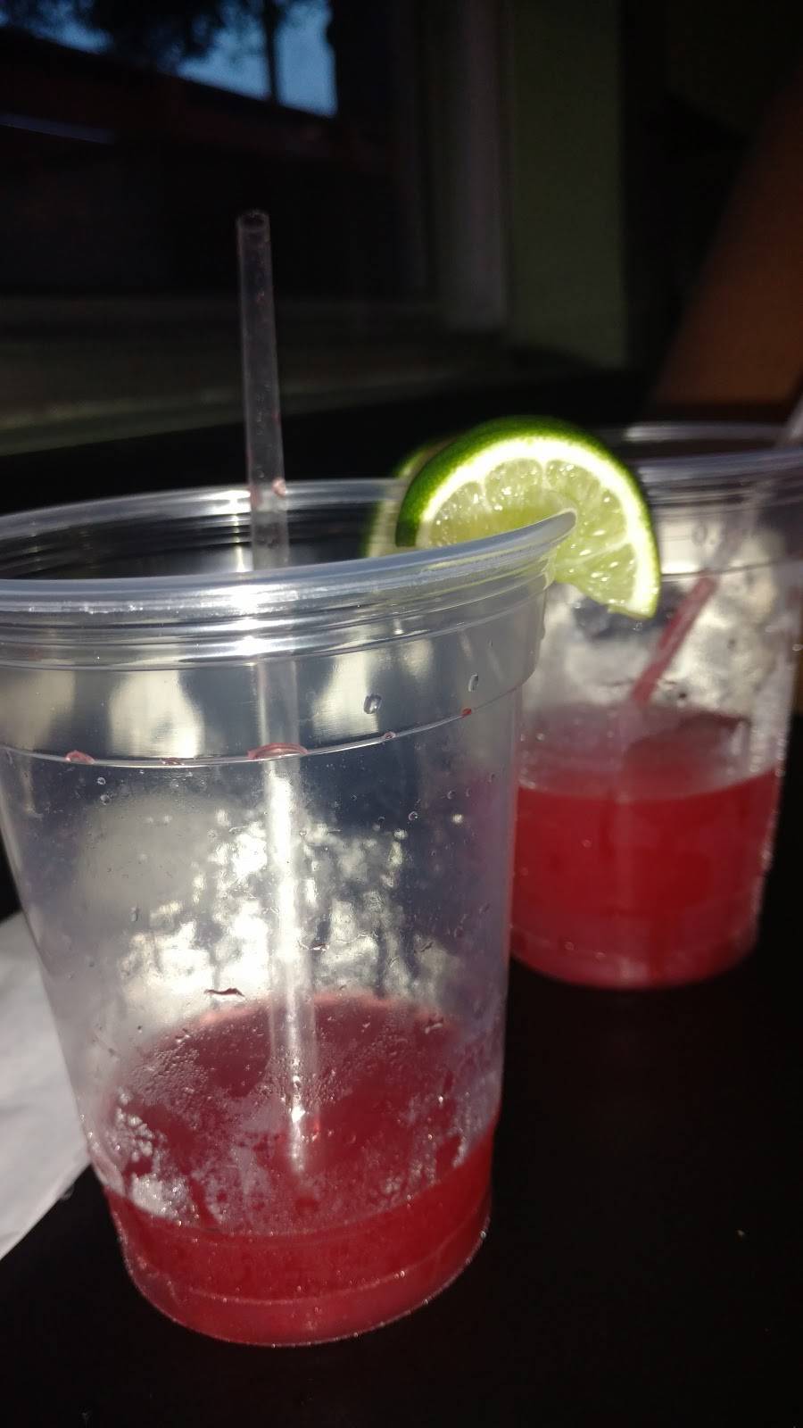 Racks Lakeside Bar & Grill | restaurant | 1615 Reed Creek Hwy, Hartwell, GA 30643, USA | 7063767225 OR +1 706-376-7225