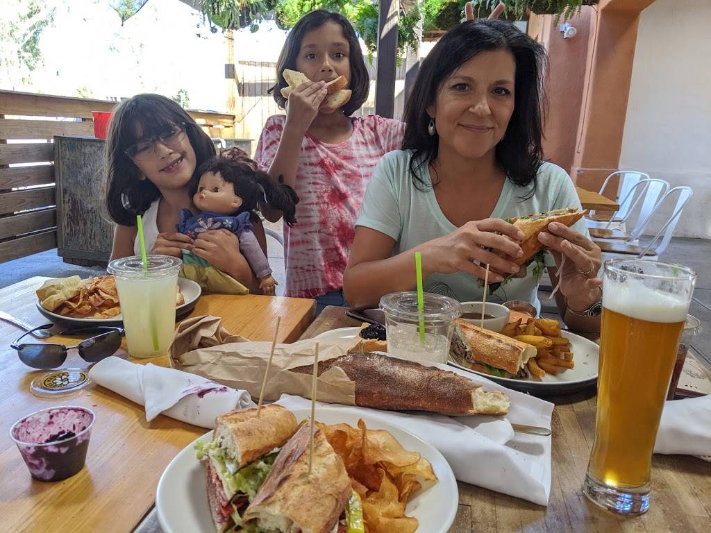 August Rhodes Market | restaurant | 3073 N Campbell Ave, Tucson, AZ 85719, USA | 5204478873 OR +1 520-447-8873