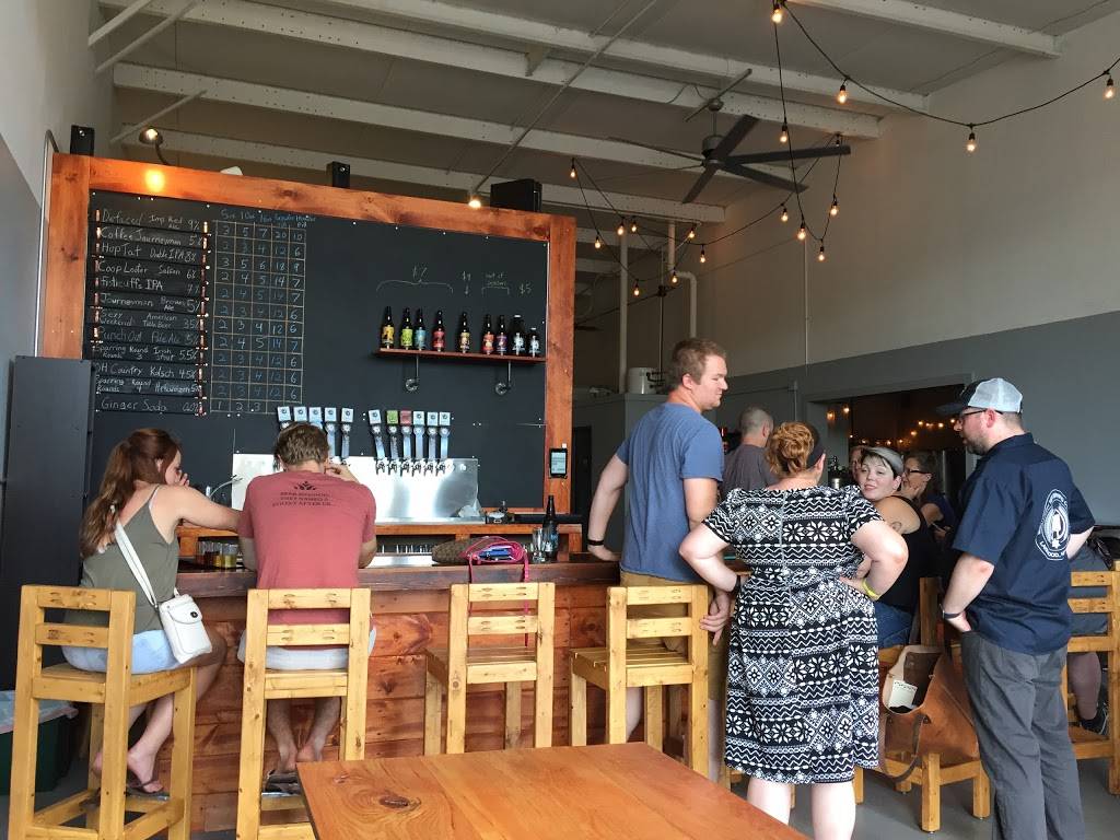 Sideswipe Brewing | restaurant | 2419 Scioto Harper Dr, Columbus, OH 43204, USA | 6147199654 OR +1 614-719-9654
