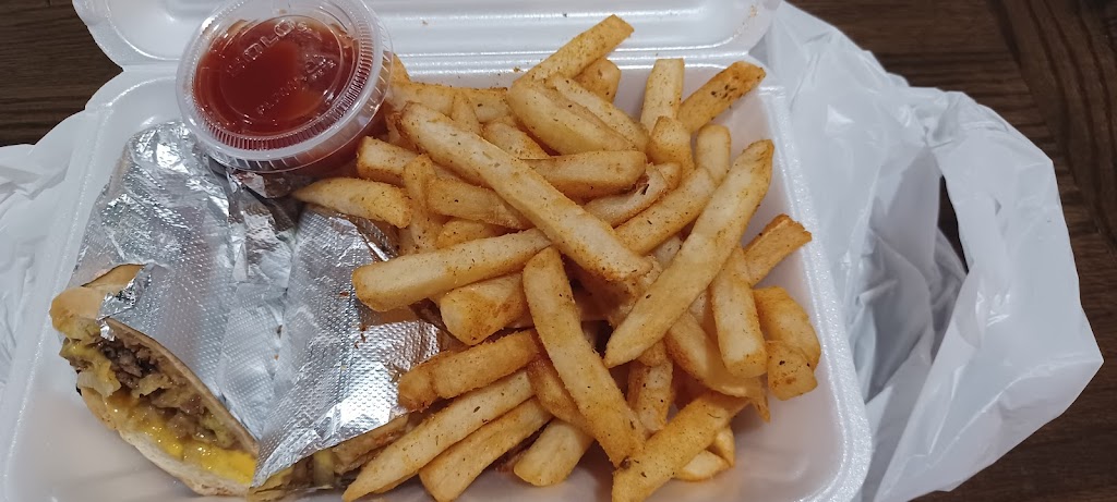 Mikes Philly and Loaded Fries | restaurant | 14067 Noblewood Plaza, Dale City, VA 22193, USA | 7039813969 OR +1 703-981-3969