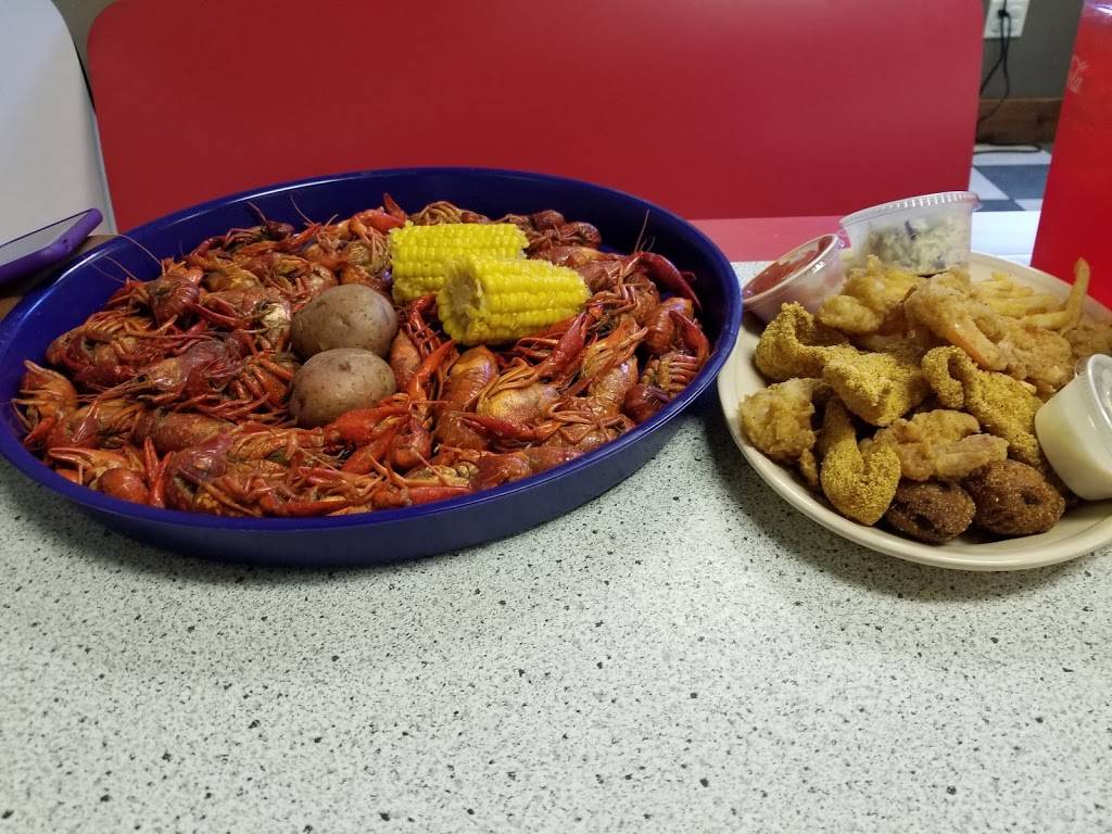 Swamp Daddys Seafood & Steaks | restaurant | 6392-6402 LA-157, Haughton, LA 71037, USA | 3183906776 OR +1 318-390-6776