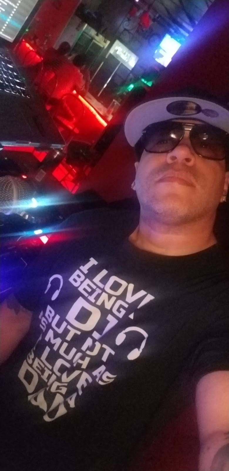 La Moneda | restaurant | 1690 Jerome Ave, Bronx, NY 10453, USA | 7189012787 OR +1 718-901-2787