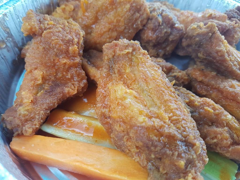 Francos Pizza & Pasta | restaurant | 228 S Main St, Newtown, CT 06470, USA | 2032703548 OR +1 203-270-3548