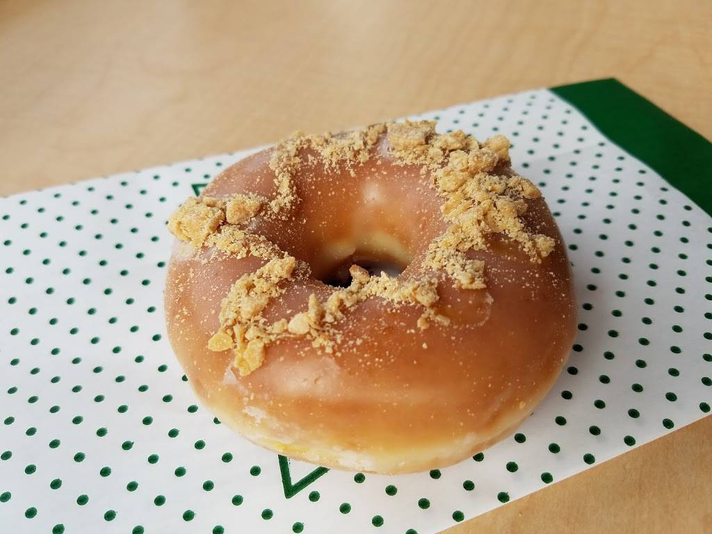 Krispy Kreme | bakery | 12648 Jefferson Ave, Newport News, VA 23602, USA | 7578750260 OR +1 757-875-0260