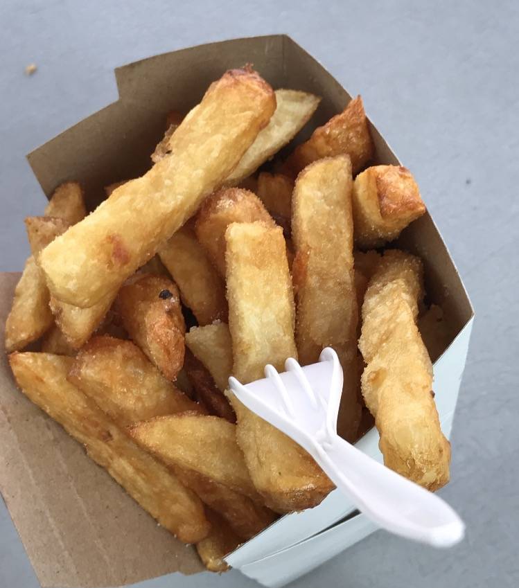 Fitzs Fries | restaurant | 1088 Bridge St, Manotick, ON K4M 1J2, Canada | 6138833743 OR +1 613-883-3743