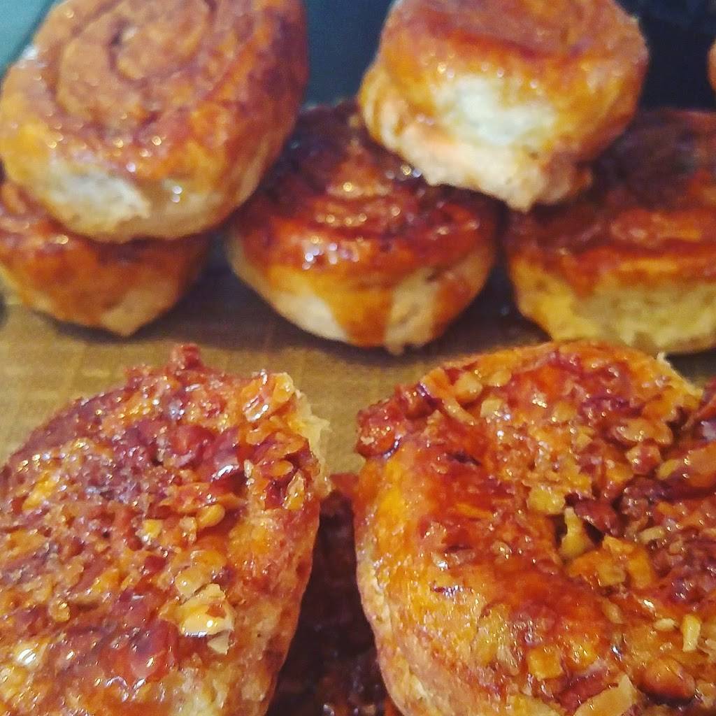 Suzie’s Gluten Free Kitchen | bakery | 7 Ontario St, Grimsby, ON L3M 3G8, Canada | 2892357501 OR +1 289-235-7501