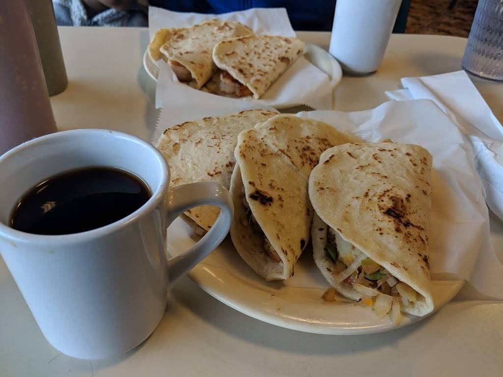 Taqueria El Rodeo De Jalisco | restaurant | 3721 Colony Dr, San Antonio, TX 78230, USA | 2106907979 OR +1 210-690-7979