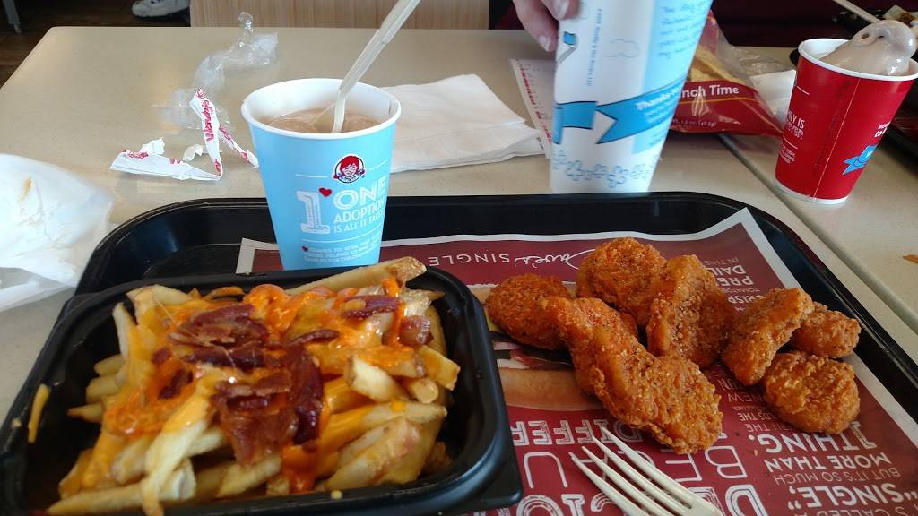 Wendys | restaurant | 220 S Heincke Rd, Miamisburg, OH 45342, USA | 9373537078 OR +1 937-353-7078