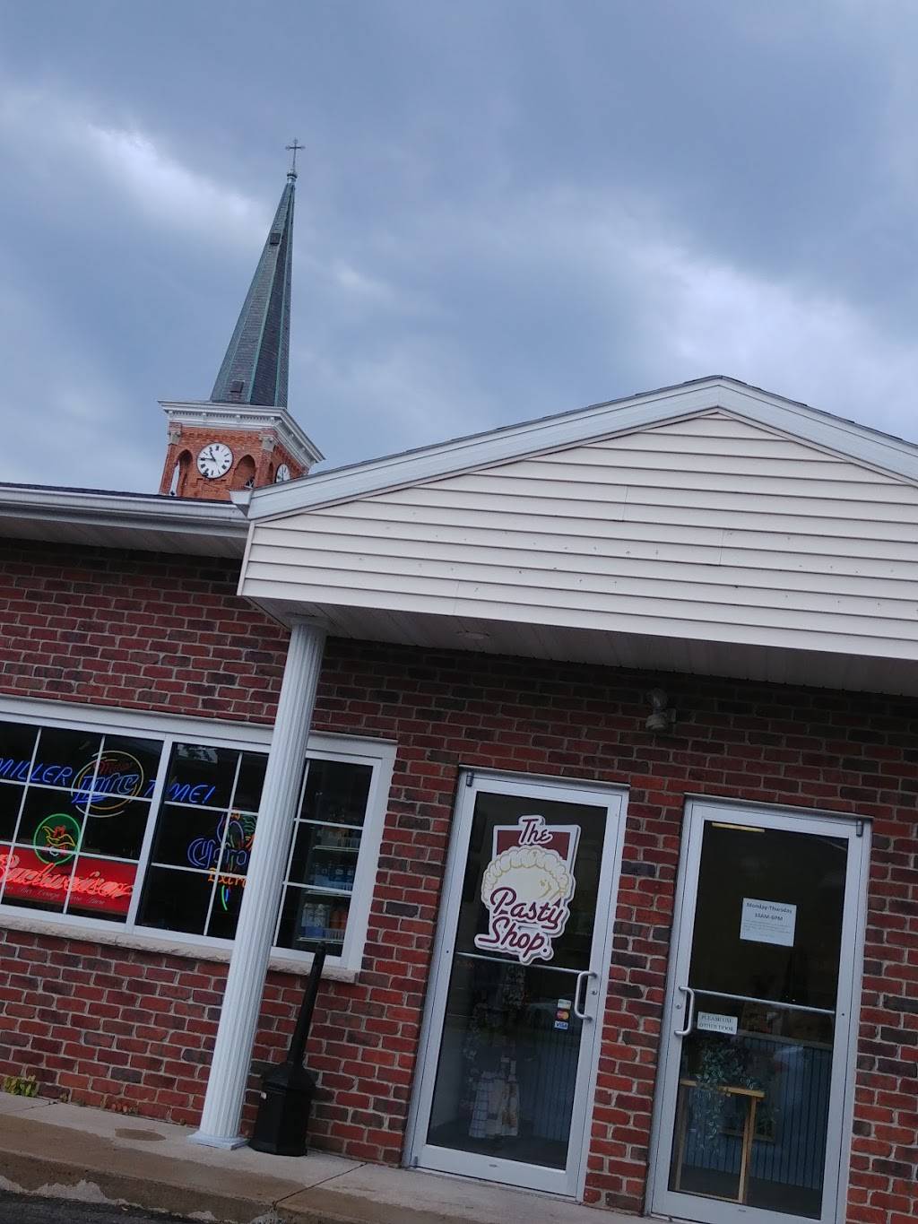 Pasty Shop | restaurant | 401 Reid St, De Pere, WI 54115, USA | 9203389880 OR +1 920-338-9880