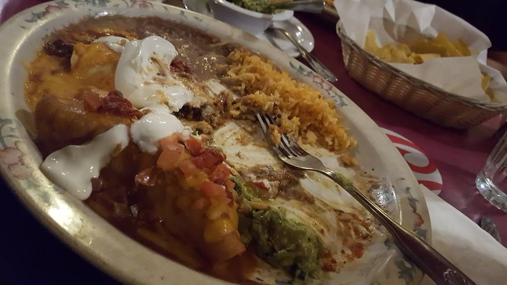 El Caporal | restaurant | 26915 Maple Valley Black Diamond Rd SE, Maple Valley, WA 98038, USA | 4254328488 OR +1 425-432-8488