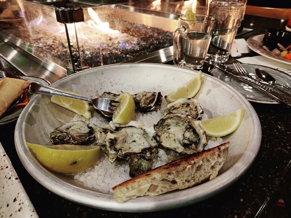 Chinooks Seafood Grill | restaurant | 1501 NW 40th Pl, Lincoln City, OR 97367, USA | 5415574306 OR +1 541-557-4306