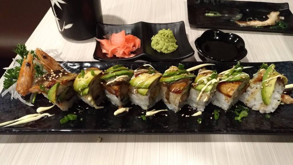The Sushi Roll Noodle House | restaurant | 410 Front Rd, Windsor, ON N9J 1Z9, Canada | 5199709927 OR +1 519-970-9927