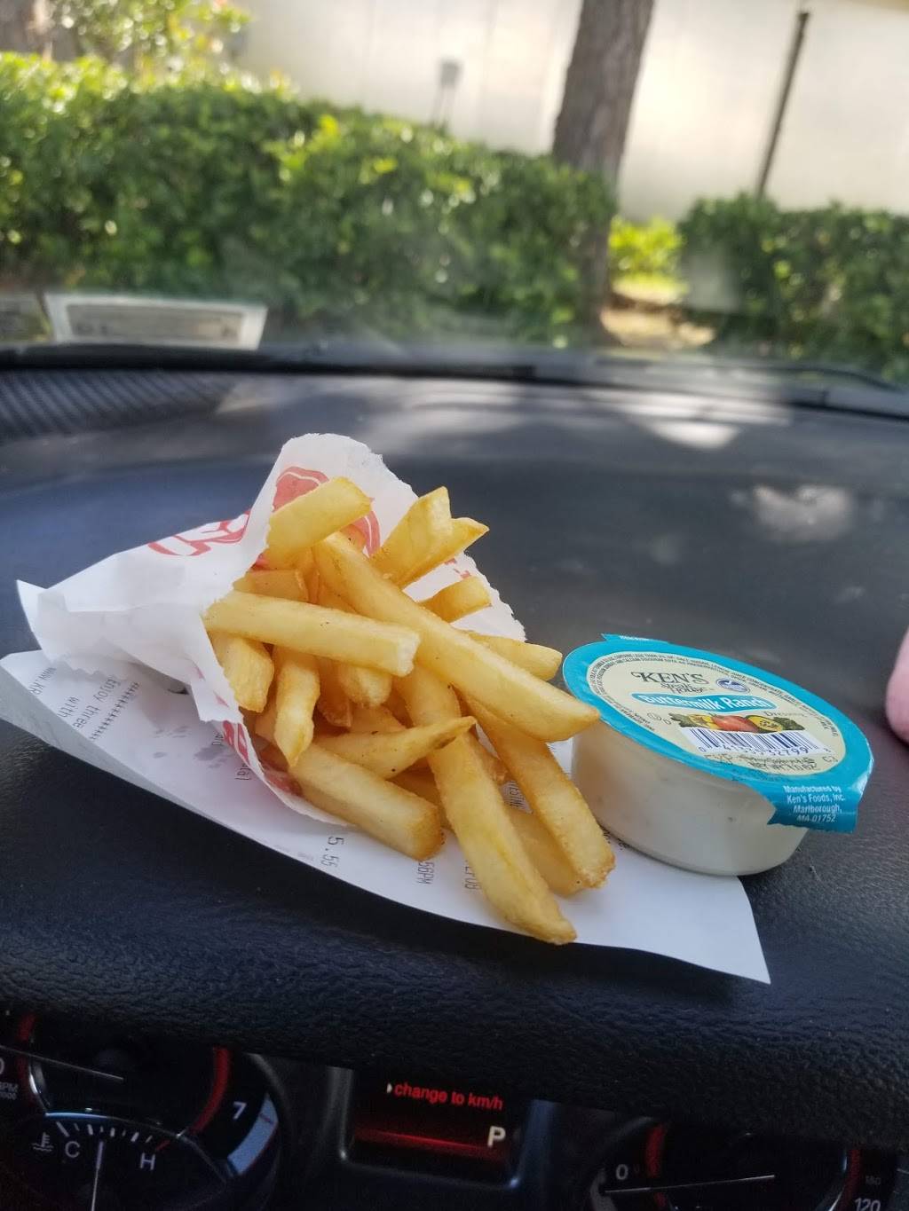 Krystal | restaurant | 582 N Temple Ave, Starke, FL 32091, USA | 9043688151 OR +1 904-368-8151