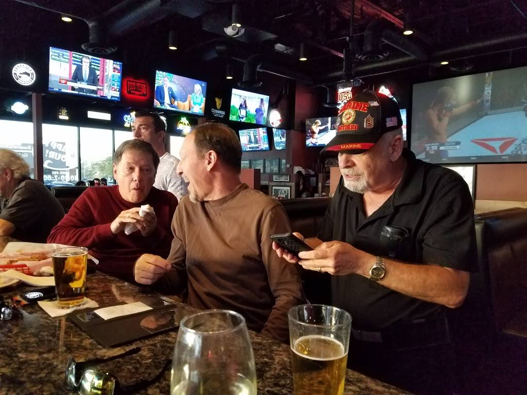 Tailgaters & Il Primo | restaurant | 28234 N Tatum Blvd, Cave Creek, AZ 85331, USA | 4805857777 OR +1 480-585-7777