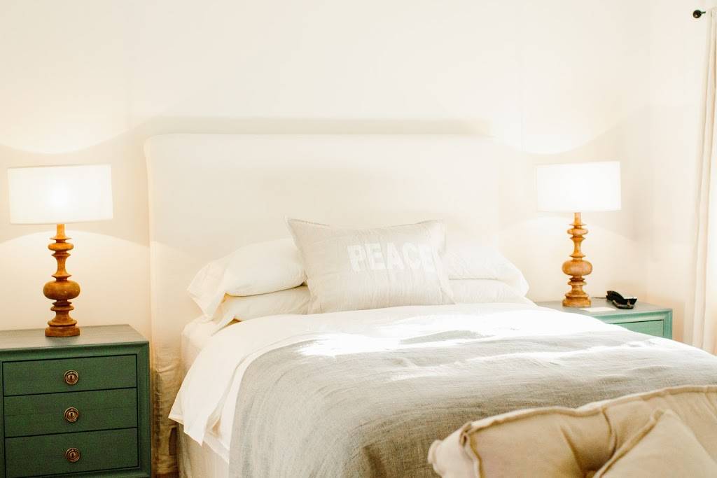 The Wayback | restaurant | 9601 Bee Caves Rd, Austin, TX 78733, USA | 5125209590 OR +1 512-520-9590