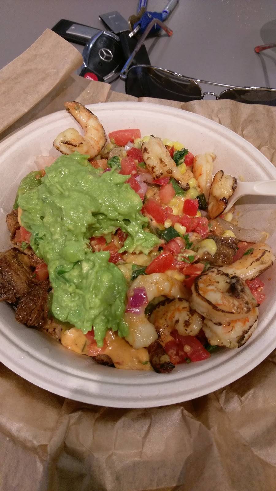 QDOBA Mexican Eats | restaurant | 430 N Rock Rd, Wichita, KS 67206, USA | 3164253554 OR +1 316-425-3554