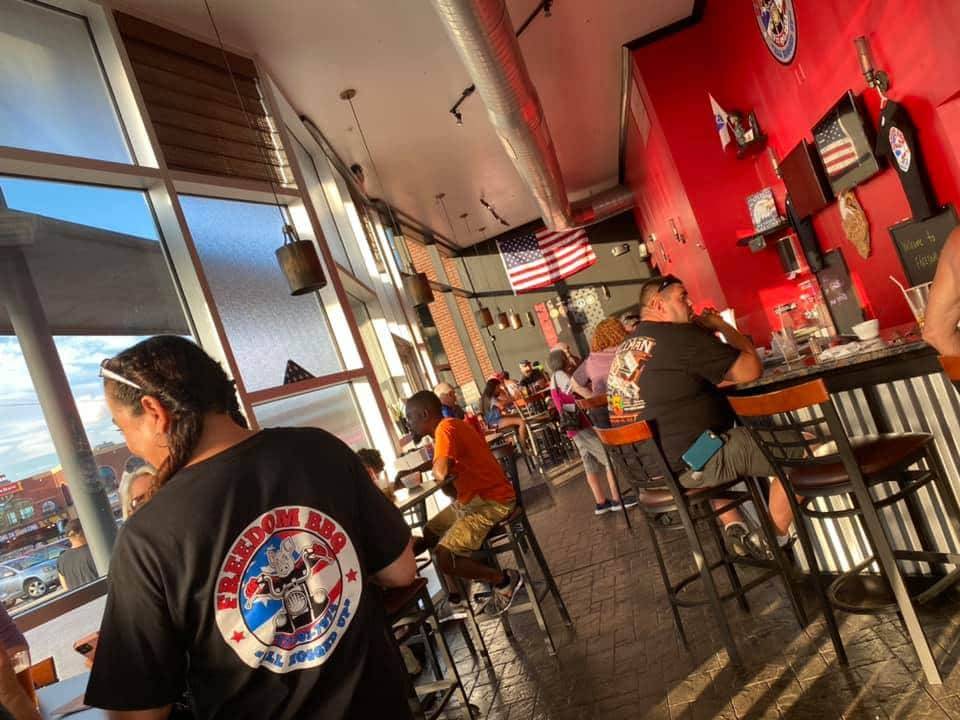 Freedom BBQ | restaurant | 251 N George St, York, PA 17401, USA | 7178937974 OR +1 717-893-7974