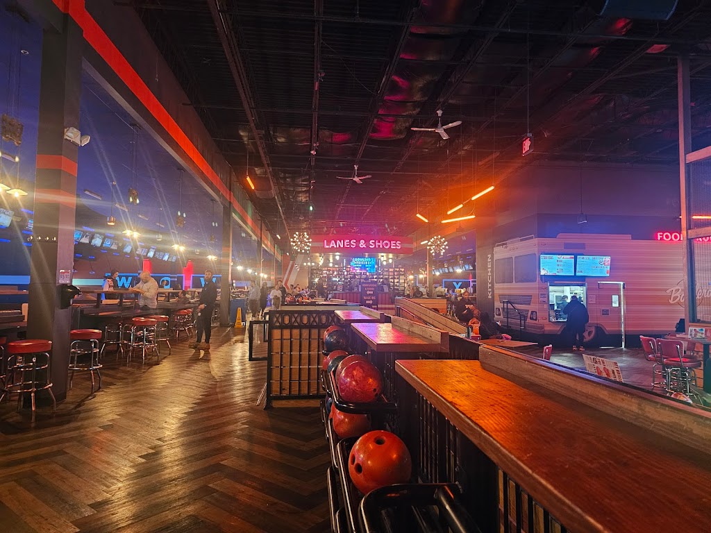 Bowlero Feasterville | restaurant | 100 E Street Rd, Feasterville-Trevose, PA 19053, USA | 2153227755 OR +1 215-322-7755