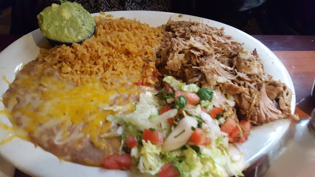 TIO LEOS MEXICAN RESTAURANT | restaurant | 6333 Mission Gorge Rd, San Diego, CA 92120, USA | 6192809944 OR +1 619-280-9944