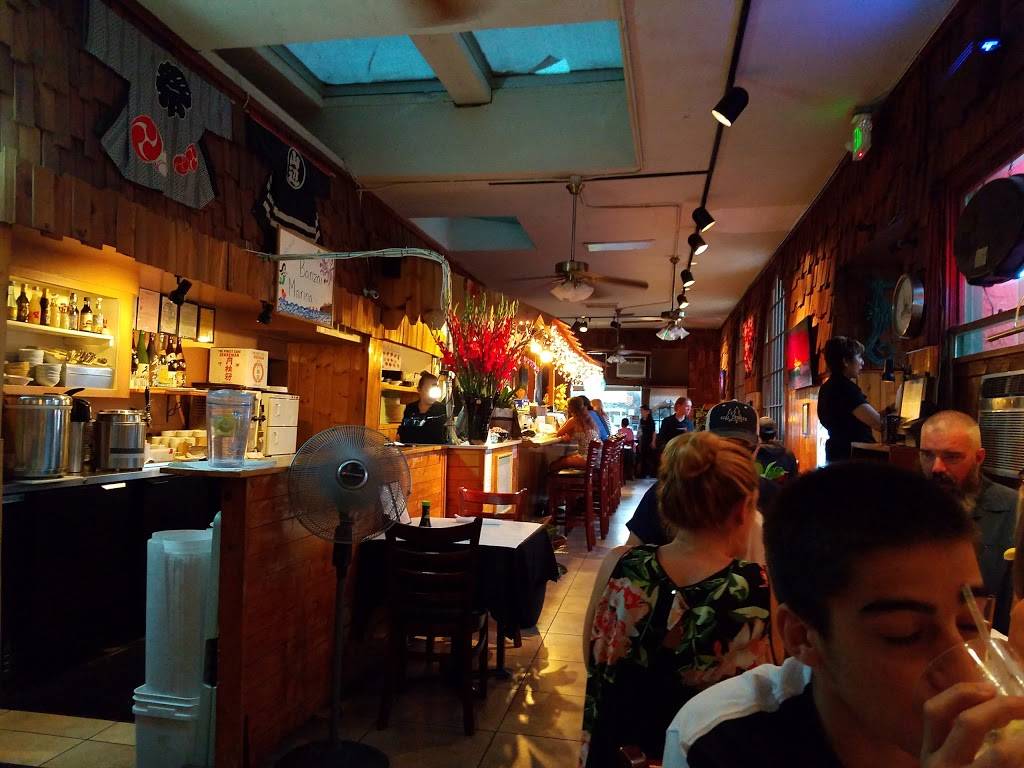 Banzai Marina | restaurant | 120 S California St, Ventura, CA 93001, USA | 8056435200 OR +1 805-643-5200