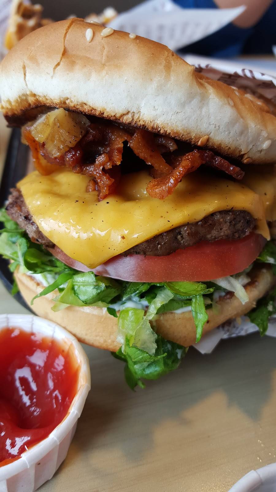 The Habit Burger Grill | meal takeaway | 5829 Lone Tree Way, Antioch, CA 94531, USA | 9257555030 OR +1 925-755-5030