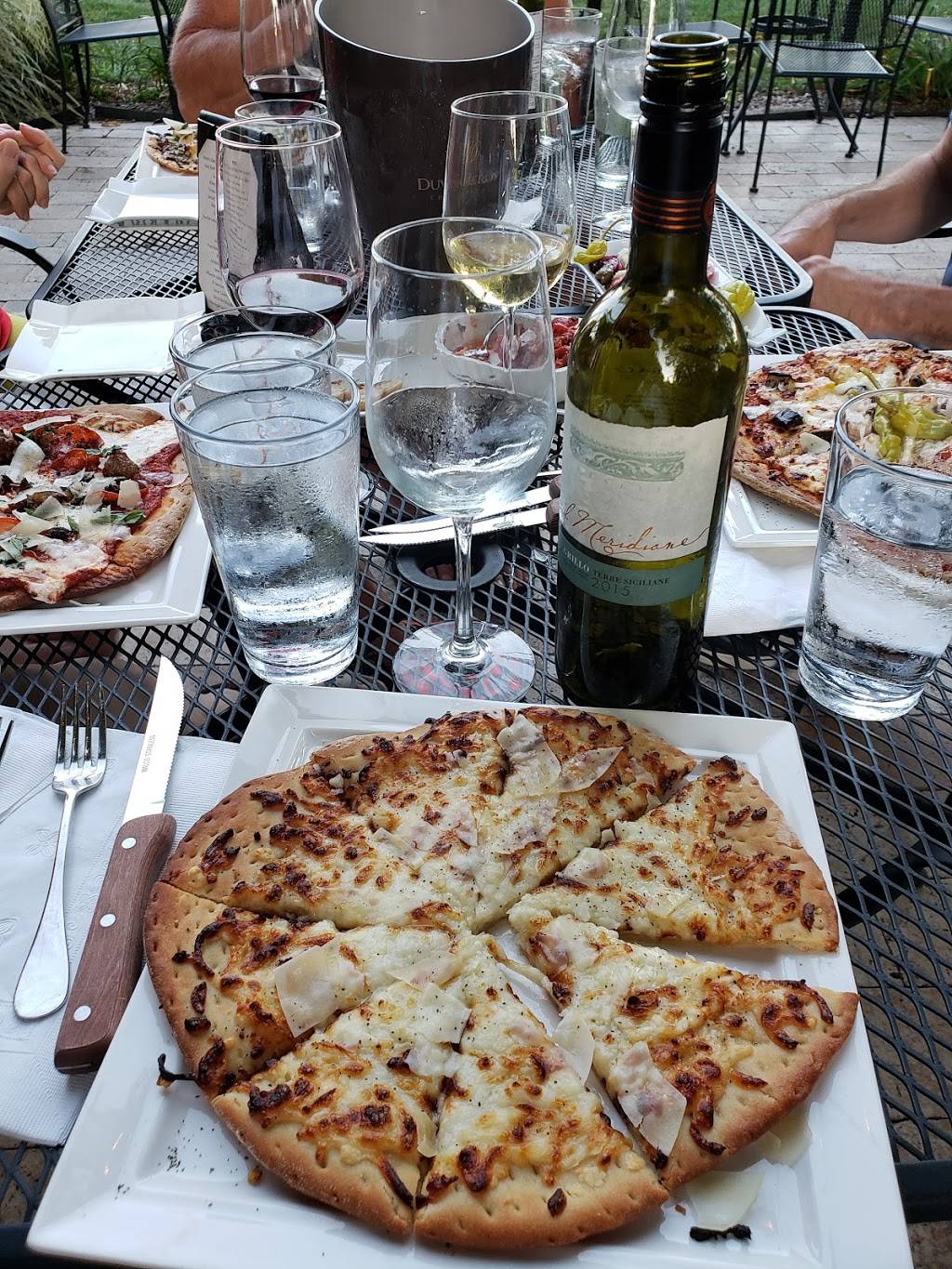 Vino Villa | restaurant | 200 N Madison Ave, Greenwood, IN 46142, USA | 3178829463 OR +1 317-882-9463