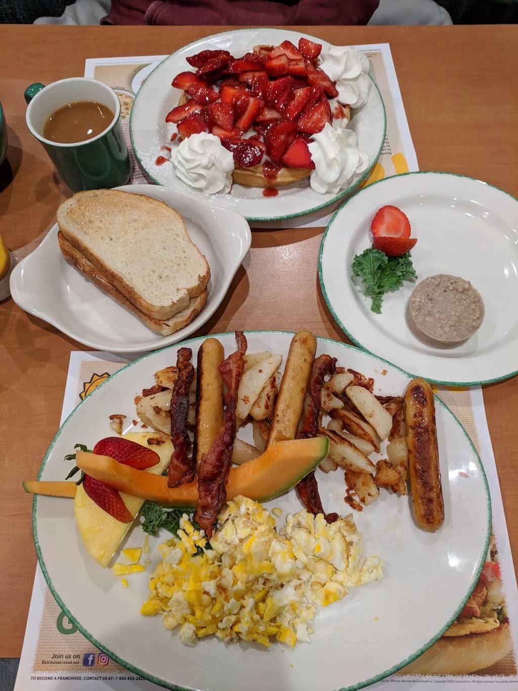 Cora Breakfast and Lunch | restaurant | 4328 Walker Rd, Windsor, ON N8W 3T5, Canada | 5194194317 OR +1 519-419-4317