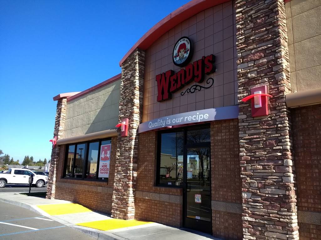 Wendys | restaurant | 800 Bellevue Rd, Atwater, CA 95301, USA | 2093584505 OR +1 209-358-4505