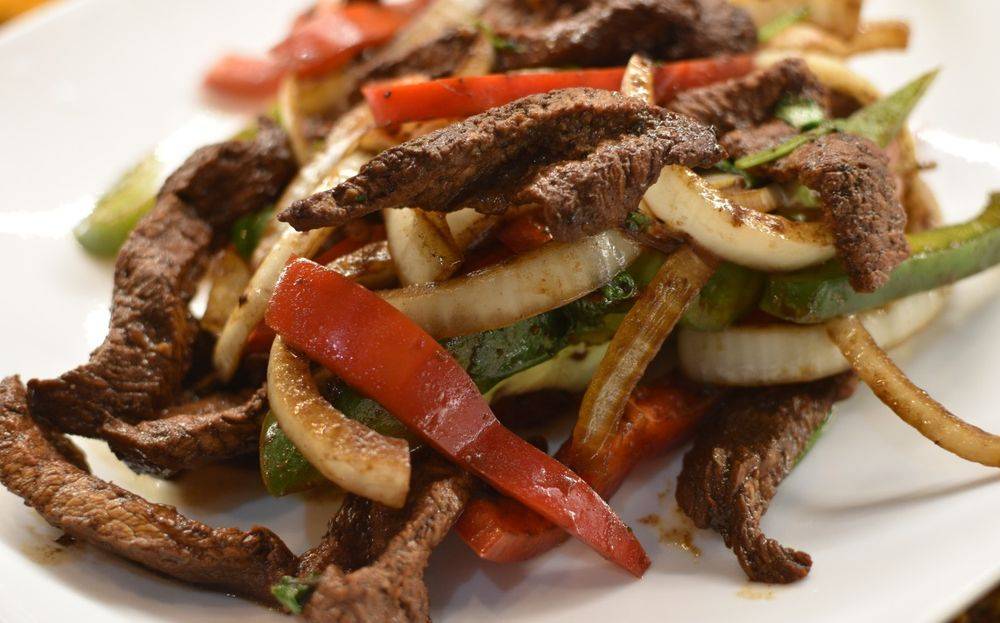 Juniors | restaurant | 20 W Burnside Ave, Bronx, NY 10453, USA | 7185836565 OR +1 718-583-6565