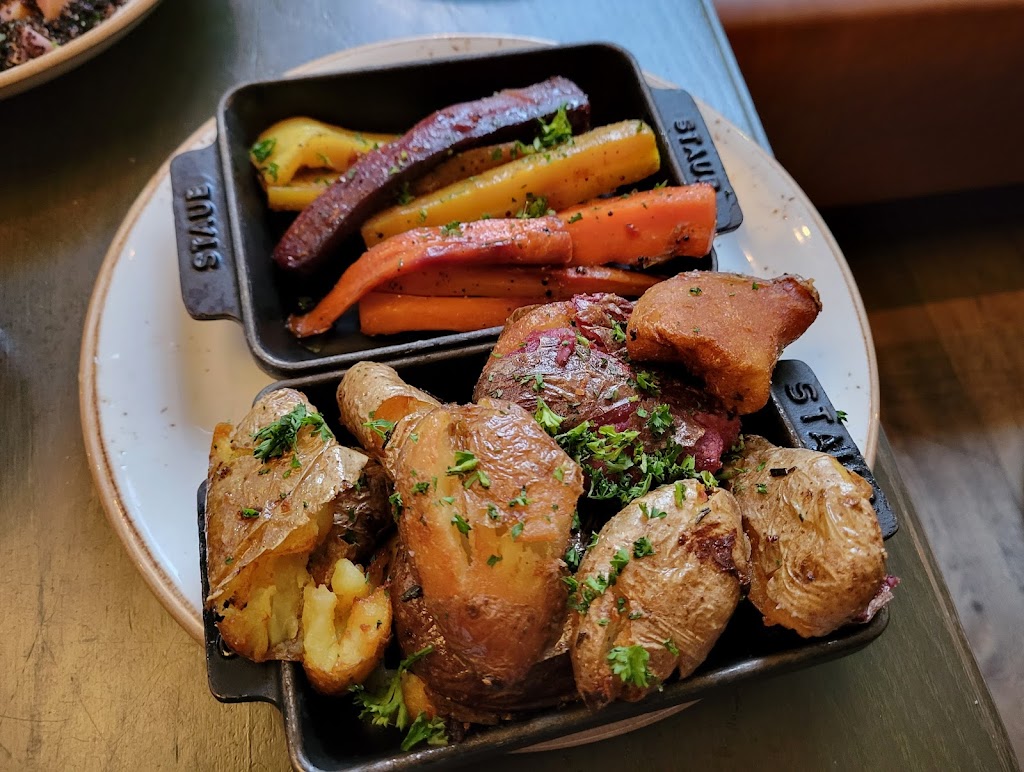 Bank & Bourbon | restaurant | 1200 Market St, Philadelphia, PA 19107, USA | 2152317300 OR +1 215-231-7300