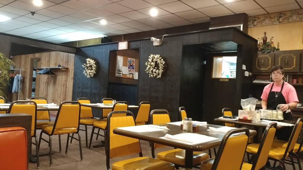 Carlyns Restaurant | restaurant | 506 15th St, Windber, PA 15963, USA | 8144678668 OR +1 814-467-8668