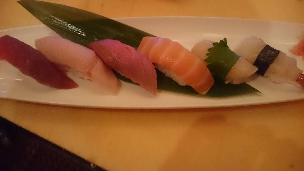 Be-Ju Sashimi & Sake Bar | restaurant | 400 Broadhollow Rd, Melville, NY 11747, USA | 6317550555 OR +1 631-755-0555