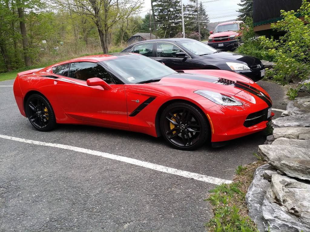 Trattoria Il Vesuvio | restaurant | 242 Pittsfield Rd, Lenox, MA 01240, USA | 4136374904 OR +1 413-637-4904