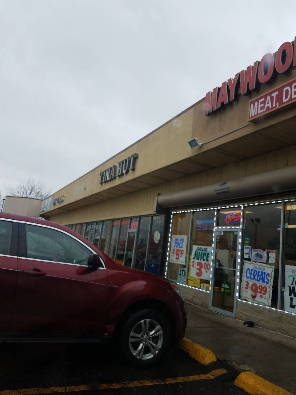 Tina Hut Restaurant | restaurant | 1117 Madison St, Maywood, IL 60153, USA | 7086777256 OR +1 708-677-7256