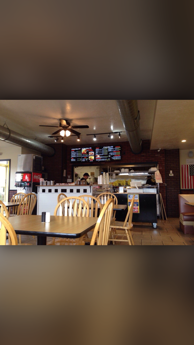 Bumblebees BBQ & Grill | restaurant | 7962 State St, Midvale, UT 84047, USA | 8015610608 OR +1 801-561-0608
