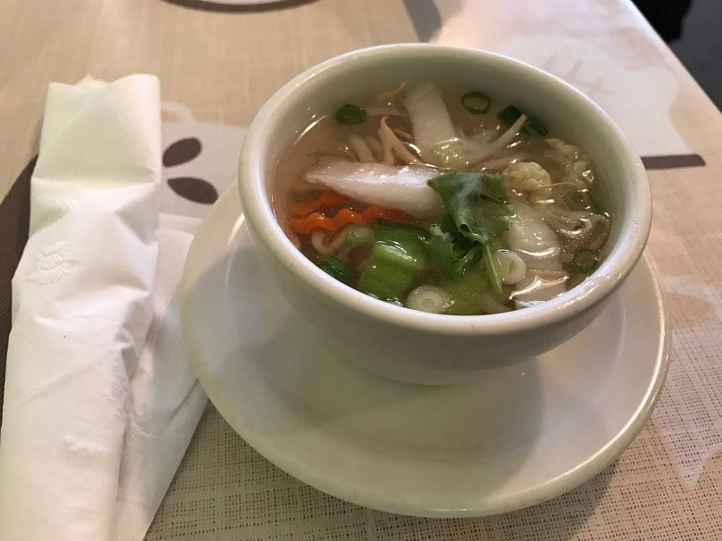 Penns Thai Cafe | restaurant | 3658 Rochester Rd, Troy, MI 48083, USA | 2486800841 OR +1 248-680-0841