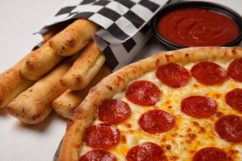 Eureka Pizza | meal delivery | 202 US-412, Siloam Springs, AR 72761, USA | 4795493333 OR +1 479-549-3333