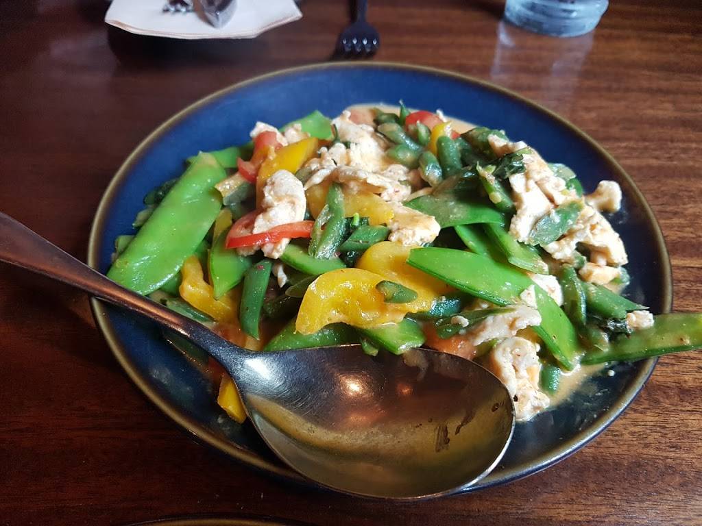 Sophias | Thai Bar & Kitchen | restaurant | 129 E St, Davis, CA 95616, USA | 5307584333 OR +1 530-758-4333