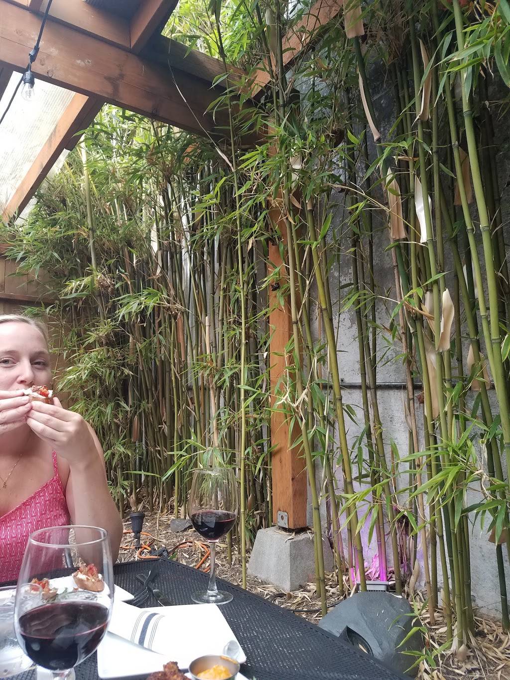 The Loft Cafe & Social Lounge | night club | 515 Main St, Edmonds, WA 98020, USA | 4256405000 OR +1 425-640-5000