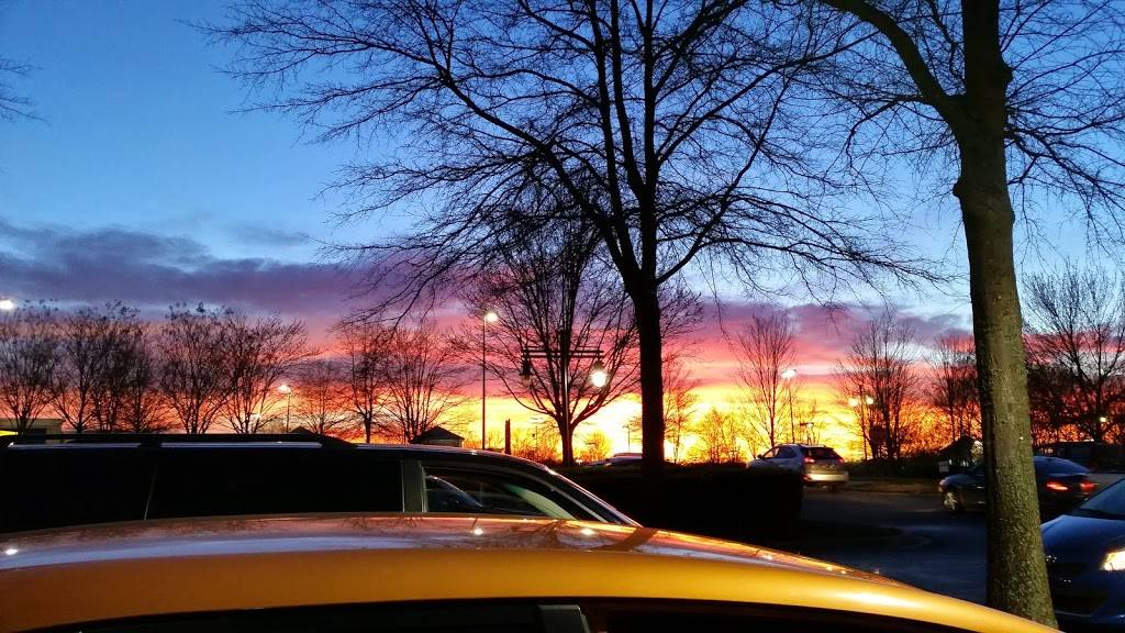 Starbucks | cafe | 2233 Matthews Township Pkwy A, Matthews, NC 28105, USA | 7048411398 OR +1 704-841-1398