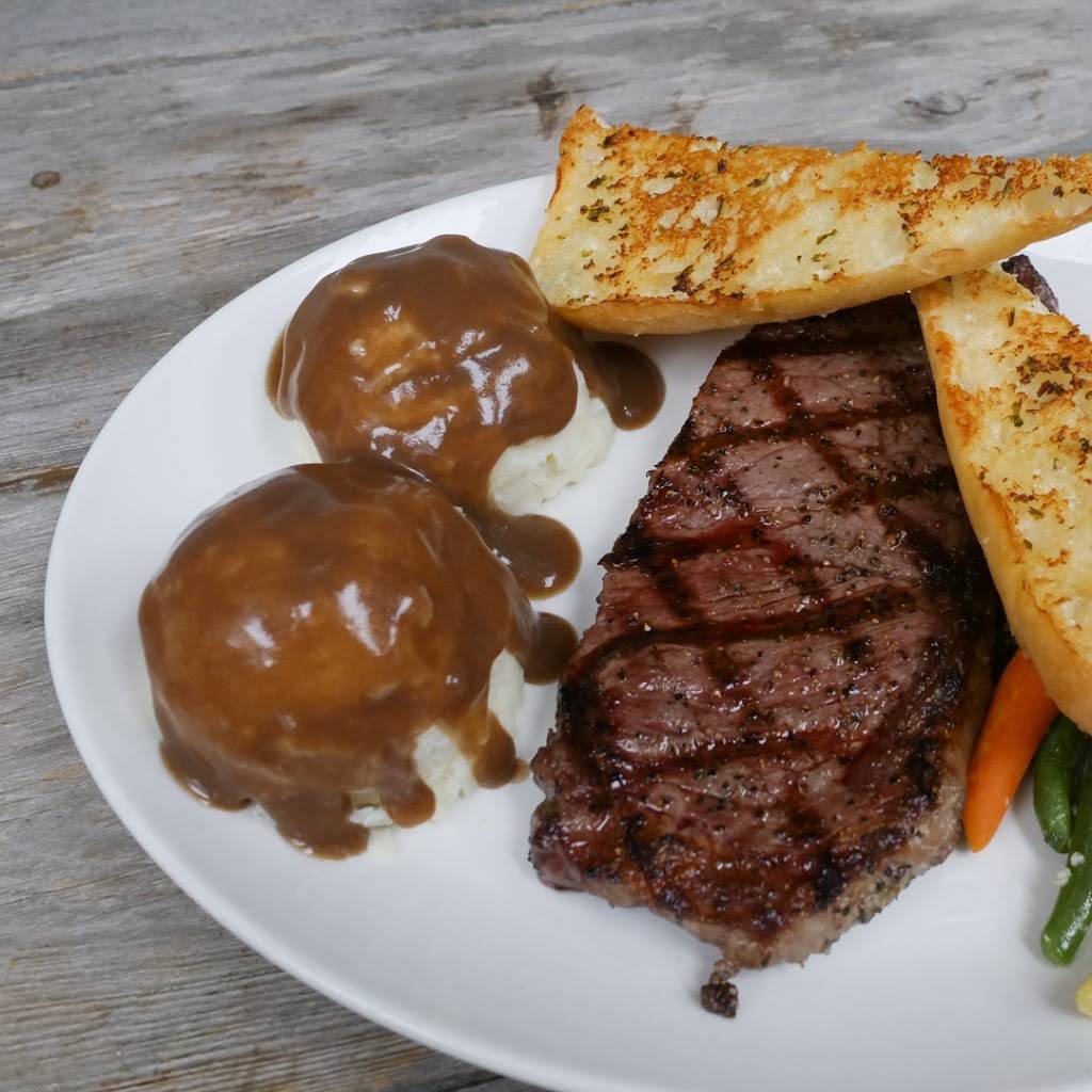 Wimpys Diner | restaurant | 685 University Ave, Orillia, ON L3V 6H2, Canada | 7053239696 OR +1 705-323-9696