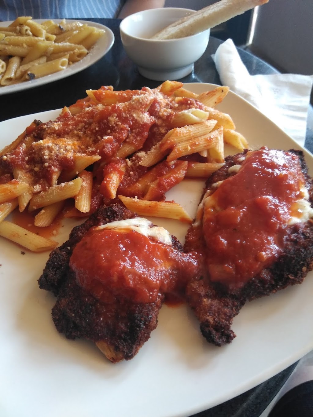 Cafe Avellino | restaurant | 242 Humphrey St, Swampscott, MA 01907, USA | 7815844435 OR +1 781-584-4435