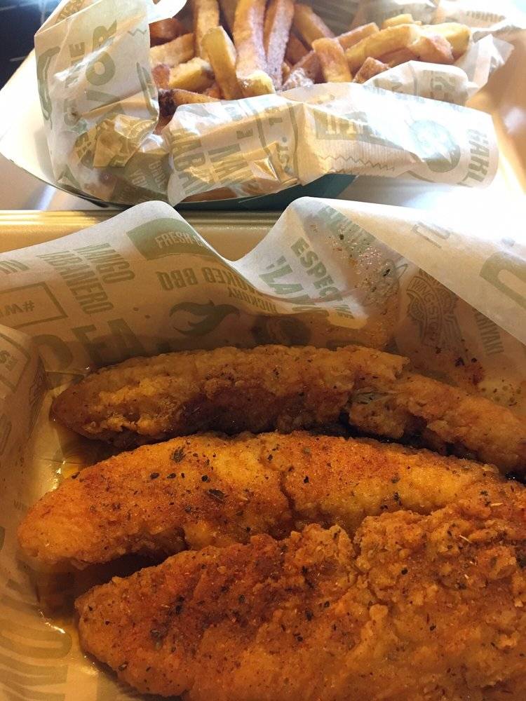 Wingstop | restaurant | 5 Coliseum Crossing, Hampton, VA 23666, USA | 7576229464 OR +1 757-622-9464